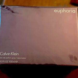 Calvin Klein Euphoria Woman’s perfume.